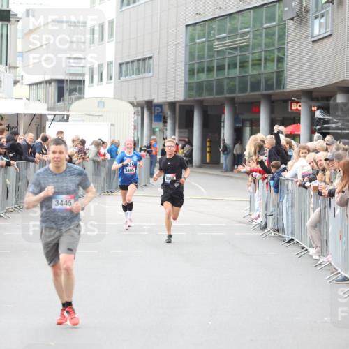 12.06.2026 - Holstenköstenlauf Andreas Tolksdorf http://msf.ph/oto/9744496 12.06.2026 17:54:25 Laufen 3445, 30, 3495, 4060 meine-sportfotos.de
