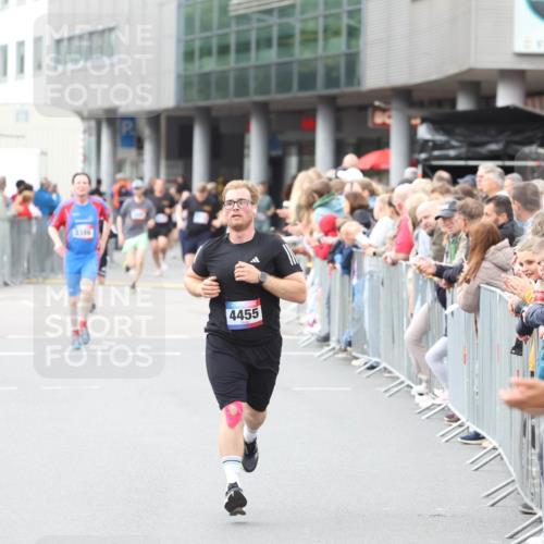 12.06.2026 - Holstenköstenlauf Andreas Tolksdorf http://msf.ph/oto/9744532 12.06.2026 17:55:01 Laufen 00, 3346, 4455 meine-sportfotos.de