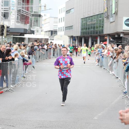 12.06.2026 - Holstenköstenlauf Andreas Tolksdorf http://msf.ph/oto/9744575 12.06.2026 17:55:34 Laufen 7484 meine-sportfotos.de