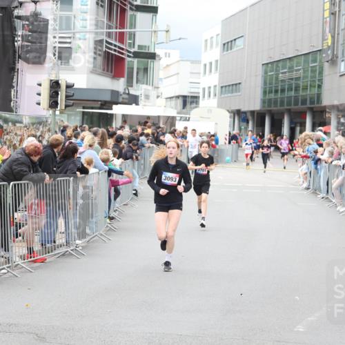 12.06.2026 - Holstenköstenlauf Andreas Tolksdorf http://msf.ph/oto/9744646 12.06.2026 17:56:20 Laufen 3093, 3701 meine-sportfotos.de