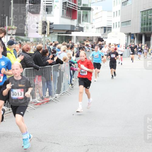 12.06.2026 - Holstenköstenlauf Andreas Tolksdorf http://msf.ph/oto/9744699 12.06.2026 17:57:03 Laufen 2025, 64, 3013, 3985, 4098, 4231 meine-sportfotos.de