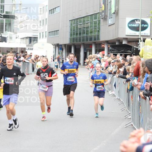 12.06.2026 - Holstenköstenlauf Andreas Tolksdorf http://msf.ph/oto/9744722 12.06.2026 17:57:19 Laufen 406, 4454, 3895, 3854, 3855 meine-sportfotos.de