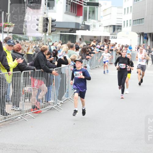 12.06.2026 - Holstenköstenlauf Andreas Tolksdorf http://msf.ph/oto/9744735 12.06.2026 17:57:36 Laufen 3812, 4839, 03, 4409, 3794 meine-sportfotos.de