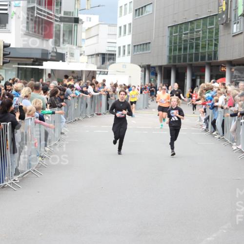 12.06.2026 - Holstenköstenlauf Andreas Tolksdorf http://msf.ph/oto/9744748 12.06.2026 17:57:44 Laufen 06 meine-sportfotos.de