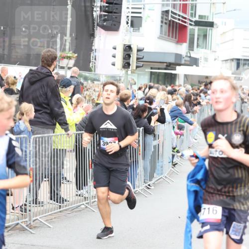 12.06.2026 - Holstenköstenlauf Andreas Tolksdorf http://msf.ph/oto/9744779 12.06.2026 17:58:13 Laufen 412, 3927, 716, 3392 meine-sportfotos.de