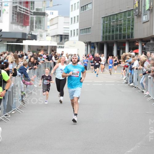 12.06.2026 - Holstenköstenlauf Andreas Tolksdorf http://msf.ph/oto/9744807 12.06.2026 17:58:31 Laufen 4726, 3406, 34, 4533 meine-sportfotos.de