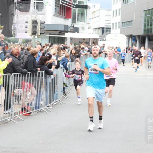 12.06.2026 - Holstenköstenlauf Andreas Tolksdorf http://msf.ph/oto/9744808 12.06.2026 17:58:32 Laufen 26, 3406, 45, 54 meine-sportfotos.de
