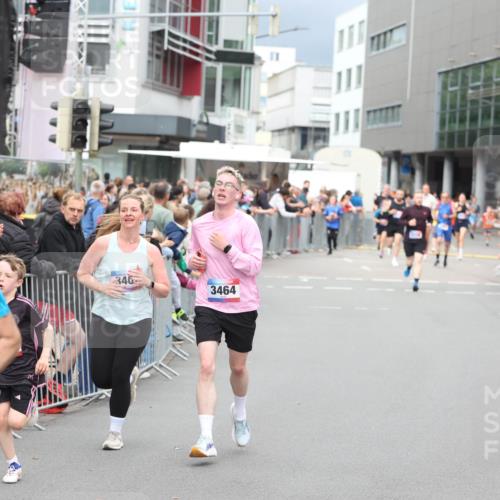 12.06.2026 - Holstenköstenlauf Andreas Tolksdorf http://msf.ph/oto/9744811 12.06.2026 17:58:34 Laufen 4533, 346, 3464 meine-sportfotos.de