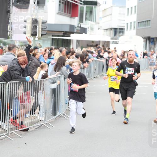 12.06.2026 - Holstenköstenlauf Andreas Tolksdorf http://msf.ph/oto/9744893 12.06.2026 17:59:36 Laufen 4026, 4459, 4458, 3861 meine-sportfotos.de
