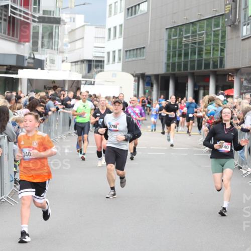 12.06.2026 - Holstenköstenlauf Andreas Tolksdorf http://msf.ph/oto/9744971 12.06.2026 18:00:40 Laufen 340, 3798, 40 meine-sportfotos.de