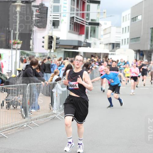 12.06.2026 - Holstenköstenlauf Andreas Tolksdorf http://msf.ph/oto/9744996 12.06.2026 18:01:04 Laufen 3601 meine-sportfotos.de