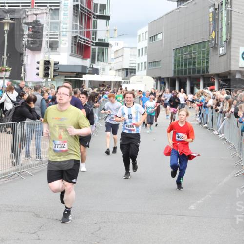 12.06.2026 - Holstenköstenlauf Andreas Tolksdorf http://msf.ph/oto/9745061 12.06.2026 18:01:44 Laufen 3732, 3001, 10, 4885, 463 meine-sportfotos.de