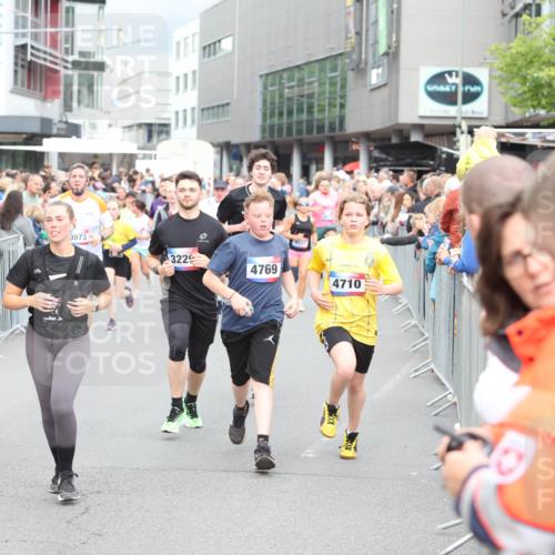 12.06.2026 - Holstenköstenlauf Andreas Tolksdorf http://msf.ph/oto/9745087 12.06.2026 18:02:04 Laufen 4591, 3073, 322, 4769, 4710, 265 meine-sportfotos.de