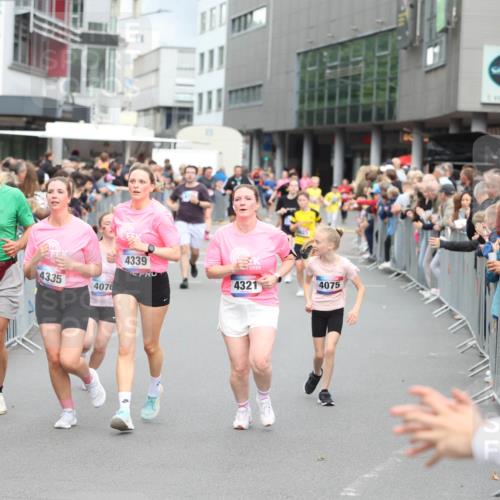 12.06.2026 - Holstenköstenlauf Andreas Tolksdorf http://msf.ph/oto/9745117 12.06.2026 18:02:26 Laufen 2030, 73, 4338, 4339, 4335, 4076, 2030, 4075, 4321 meine-sportfotos.de