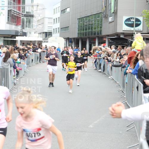 12.06.2026 - Holstenköstenlauf Andreas Tolksdorf http://msf.ph/oto/9745118 12.06.2026 18:02:29 Laufen 4076, 4075, 47, 338, 46, 4235 meine-sportfotos.de