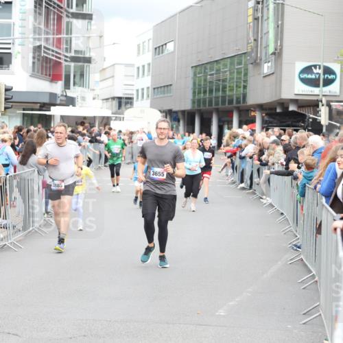 12.06.2026 - Holstenköstenlauf Andreas Tolksdorf http://msf.ph/oto/9745193 12.06.2026 18:03:30 Laufen 3885, 009, 3655 meine-sportfotos.de