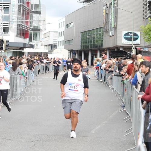 12.06.2026 - Holstenköstenlauf Andreas Tolksdorf http://msf.ph/oto/9745247 12.06.2026 18:04:12 Laufen 4410 meine-sportfotos.de