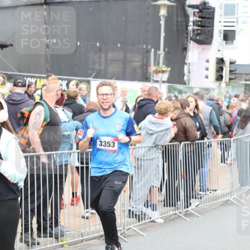 12.06.2026 - Holstenköstenlauf Andreas Tolksdorf http://msf.ph/oto/9745362 12.06.2026 18:05:57 Laufen 3352, 3353, 4078 meine-sportfotos.de