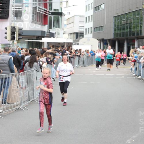 12.06.2026 - Holstenköstenlauf Andreas Tolksdorf http://msf.ph/oto/9745370 12.06.2026 18:06:17 Laufen 8, 3815 meine-sportfotos.de