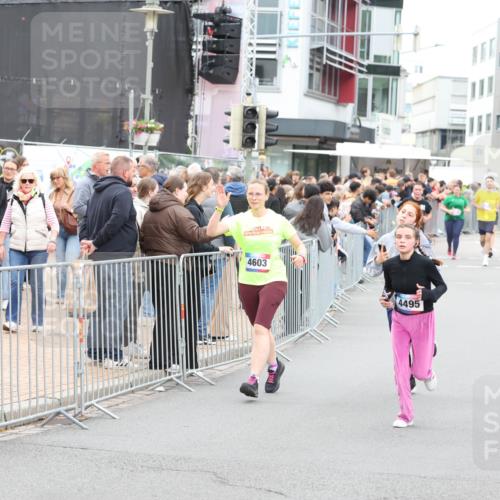 12.06.2026 - Holstenköstenlauf Andreas Tolksdorf http://msf.ph/oto/9745476 12.06.2026 18:08:12 Laufen 4603, 4495, 4497 meine-sportfotos.de