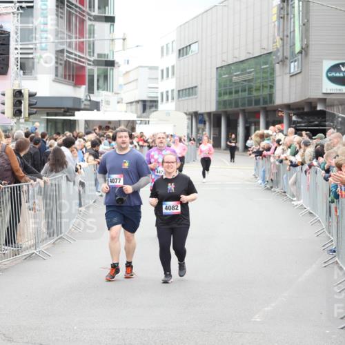 12.06.2026 - Holstenköstenlauf Andreas Tolksdorf http://msf.ph/oto/9745562 12.06.2026 18:10:23 Laufen 4077, 4472, 4082 meine-sportfotos.de