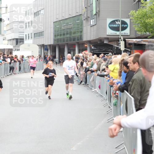 12.06.2026 - Holstenköstenlauf Andreas Tolksdorf http://msf.ph/oto/9745629 12.06.2026 18:12:02 Laufen 4679, 3447, 3442 meine-sportfotos.de