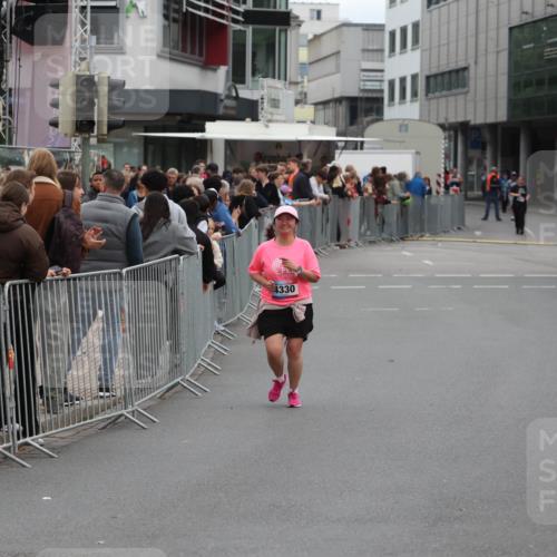 12.06.2026 - Holstenköstenlauf Andreas Tolksdorf http://msf.ph/oto/9745679 12.06.2026 18:14:46 Laufen 203, 4330 meine-sportfotos.de