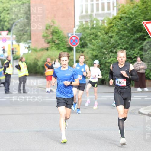 12.06.2026 - Holstenköstenlauf Andreas Tolksdorf http://msf.ph/oto/9745731 12.06.2026 19:07:52 Laufen 14, 3304 meine-sportfotos.de