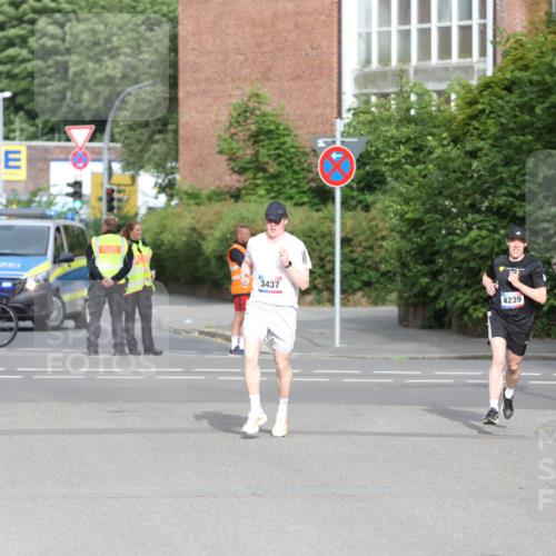 12.06.2026 - Holstenköstenlauf Andreas Tolksdorf http://msf.ph/oto/9745764 12.06.2026 19:08:16 Laufen 3437, 4239 meine-sportfotos.de