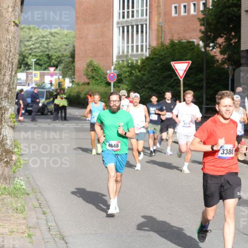 12.06.2026 - Holstenköstenlauf Andreas Tolksdorf http://msf.ph/oto/9745825 12.06.2026 19:08:56 Laufen 4648, 4175, 3380 meine-sportfotos.de