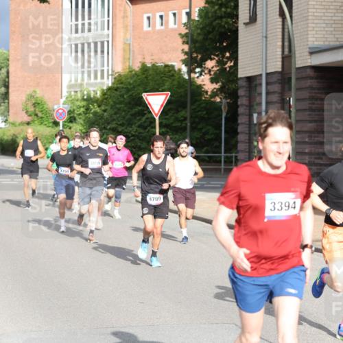 12.06.2026 - Holstenköstenlauf Andreas Tolksdorf http://msf.ph/oto/9745836 12.06.2026 19:09:04 Laufen 3350, 3159, 4799, 3394, 3294 meine-sportfotos.de