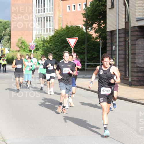 12.06.2026 - Holstenköstenlauf Andreas Tolksdorf http://msf.ph/oto/9745839 12.06.2026 19:09:06 Laufen 4804, 3209, 3159, 4799 meine-sportfotos.de