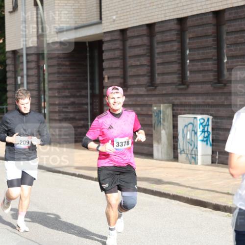 12.06.2026 - Holstenköstenlauf Andreas Tolksdorf http://msf.ph/oto/9745847 12.06.2026 19:09:10 Laufen 1115, 13, 4066, 209, 3378, 329 meine-sportfotos.de