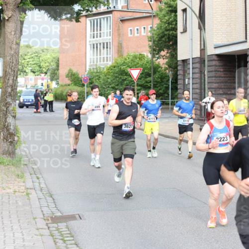 12.06.2026 - Holstenköstenlauf Andreas Tolksdorf http://msf.ph/oto/9745907 12.06.2026 19:09:48 Laufen 499, 3627, 4773, 4772, 223, 610, 3754 meine-sportfotos.de