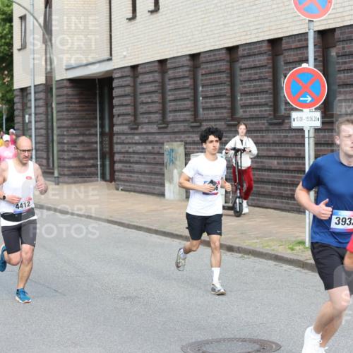 12.06.2026 - Holstenköstenlauf Andreas Tolksdorf http://msf.ph/oto/9745924 12.06.2026 19:09:57 Laufen 4685, 4574, 3040, 4412, 10, 06, 15, 06, 26, 3932, 442 meine-sportfotos.de