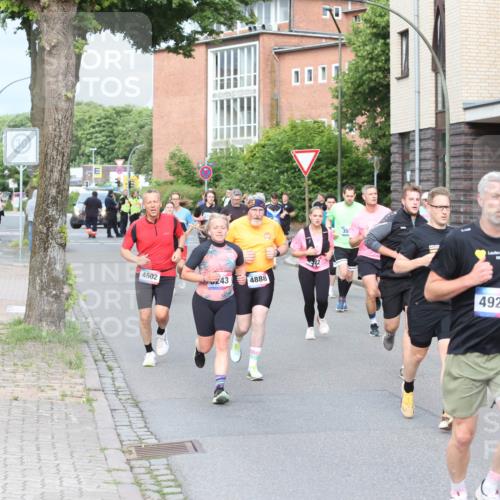 12.06.2026 - Holstenköstenlauf Andreas Tolksdorf http://msf.ph/oto/9745955 12.06.2026 19:10:14 Laufen 4602, 243, 4888, 4923 meine-sportfotos.de