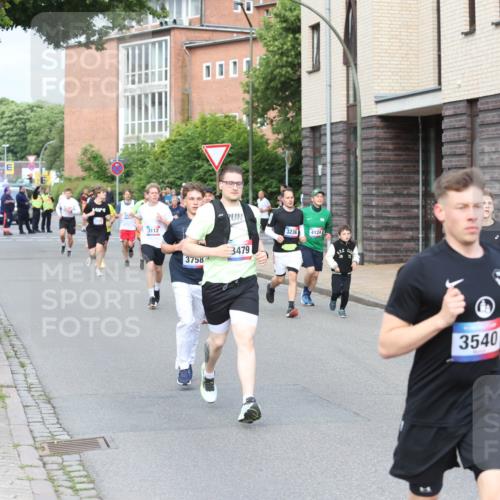 12.06.2026 - Holstenköstenlauf Andreas Tolksdorf http://msf.ph/oto/9745967 12.06.2026 19:10:24 Laufen 3112, 3236, 4124, 3758, 3479, 3540, 3889 meine-sportfotos.de
