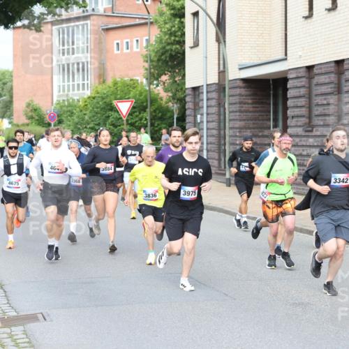 12.06.2026 - Holstenköstenlauf Andreas Tolksdorf http://msf.ph/oto/9745976 12.06.2026 19:10:30 Laufen 4675, 46, 3368, 0005, 3884, 3836, 3975, 123, 3342 meine-sportfotos.de