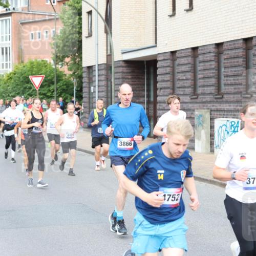 12.06.2026 - Holstenköstenlauf Andreas Tolksdorf http://msf.ph/oto/9746031 12.06.2026 19:10:58 Laufen 482, 4682, 444, 4420, 3866, 14, 15, 06, 26, 4431, 1752, 3717 meine-sportfotos.de