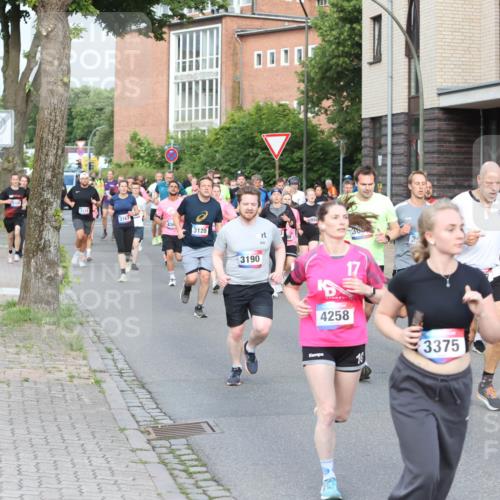 12.06.2026 - Holstenköstenlauf Andreas Tolksdorf http://msf.ph/oto/9746068 12.06.2026 19:11:20 Laufen 3174, 3763, 436, 3120, 3190, 0000, 834, 17, 13, 4258, 3375, 3560 meine-sportfotos.de