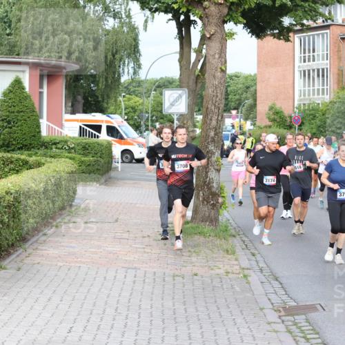 12.06.2026 - Holstenköstenlauf Andreas Tolksdorf http://msf.ph/oto/9746075 12.06.2026 19:11:24 Laufen 22, 3708, 3423, 3174, 518, 0000, 3763, 4363, 449 meine-sportfotos.de
