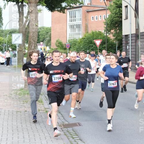 12.06.2026 - Holstenköstenlauf Andreas Tolksdorf http://msf.ph/oto/9746078 12.06.2026 19:11:25 Laufen 3723, 01, 3708, 174, 416, 3150, 178, 3763, 4363, 2834 meine-sportfotos.de