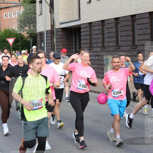 12.06.2026 - Holstenköstenlauf Andreas Tolksdorf http://msf.ph/oto/9746190 12.06.2026 19:12:42 Laufen 3828, 3583, 2, 2030, 4355, 4386, 405, 26, 15, 06, 0, 4633 meine-sportfotos.de