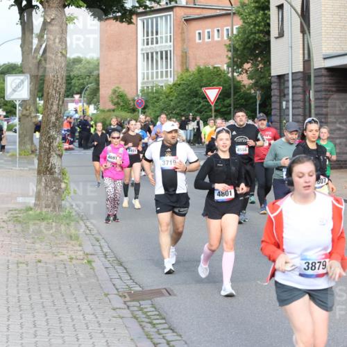 12.06.2026 - Holstenköstenlauf Andreas Tolksdorf http://msf.ph/oto/9746199 12.06.2026 19:12:50 Laufen 4691, 3451, 3719, 4586, 4801, 607, 4, 3879 meine-sportfotos.de