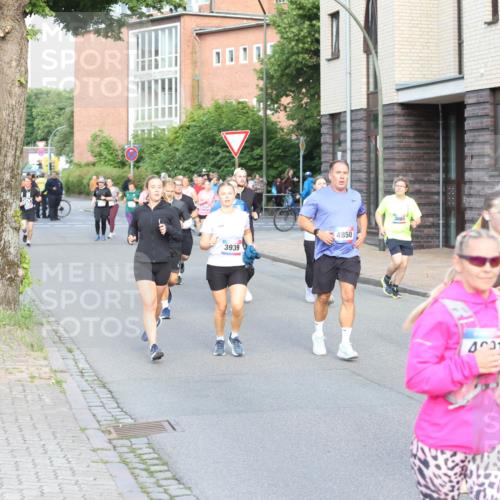 12.06.2026 - Holstenköstenlauf Andreas Tolksdorf http://msf.ph/oto/9746208 12.06.2026 19:12:54 Laufen 3939, 4850, 3085, 306, 4021, 4190 meine-sportfotos.de