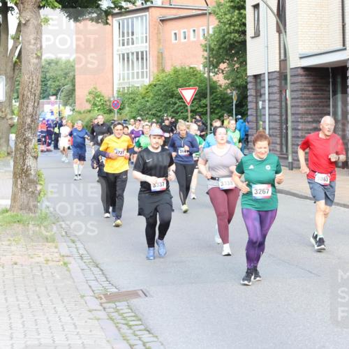 12.06.2026 - Holstenköstenlauf Andreas Tolksdorf http://msf.ph/oto/9746228 12.06.2026 19:13:06 Laufen 2727, 3337, 314, 3338, 3267, 3863, 3395 meine-sportfotos.de