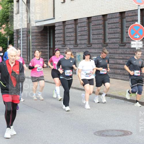 12.06.2026 - Holstenköstenlauf Andreas Tolksdorf http://msf.ph/oto/9746268 12.06.2026 19:13:29 Laufen 00005, 10, 06, 15, 06, 26, 3933, 4257, 152, 3183, 3905, 4561, 3940 meine-sportfotos.de