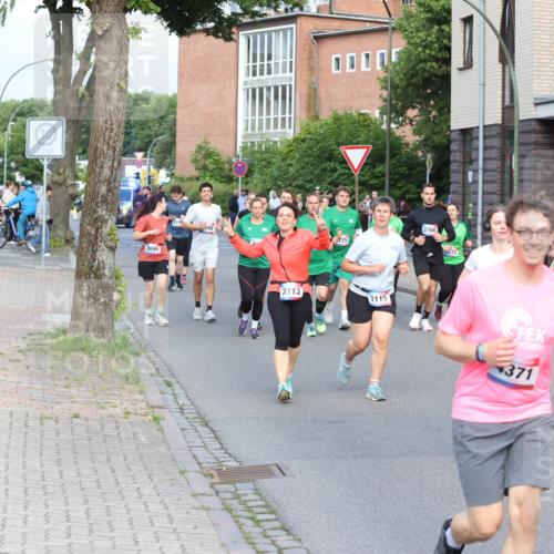 12.06.2026 - Holstenköstenlauf Andreas Tolksdorf http://msf.ph/oto/9746275 12.06.2026 19:13:32 Laufen 3695, 125, 3766, 3113, 3115, 773, 203, 371 meine-sportfotos.de
