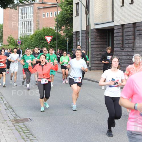 12.06.2026 - Holstenköstenlauf Andreas Tolksdorf http://msf.ph/oto/9746277 12.06.2026 19:13:33 Laufen 3695, 2690, 412, 3113, 3182, 3115, 3522, 59, 200, 371, 54 meine-sportfotos.de