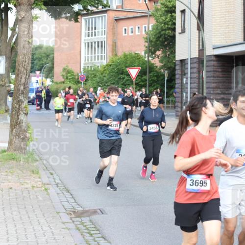 12.06.2026 - Holstenköstenlauf Andreas Tolksdorf http://msf.ph/oto/9746285 12.06.2026 19:13:39 Laufen 4375, 3458, 3695, 2690 meine-sportfotos.de